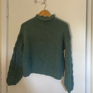 Green/blue mock cropped turtleneck with adorable sleeves. Size M.